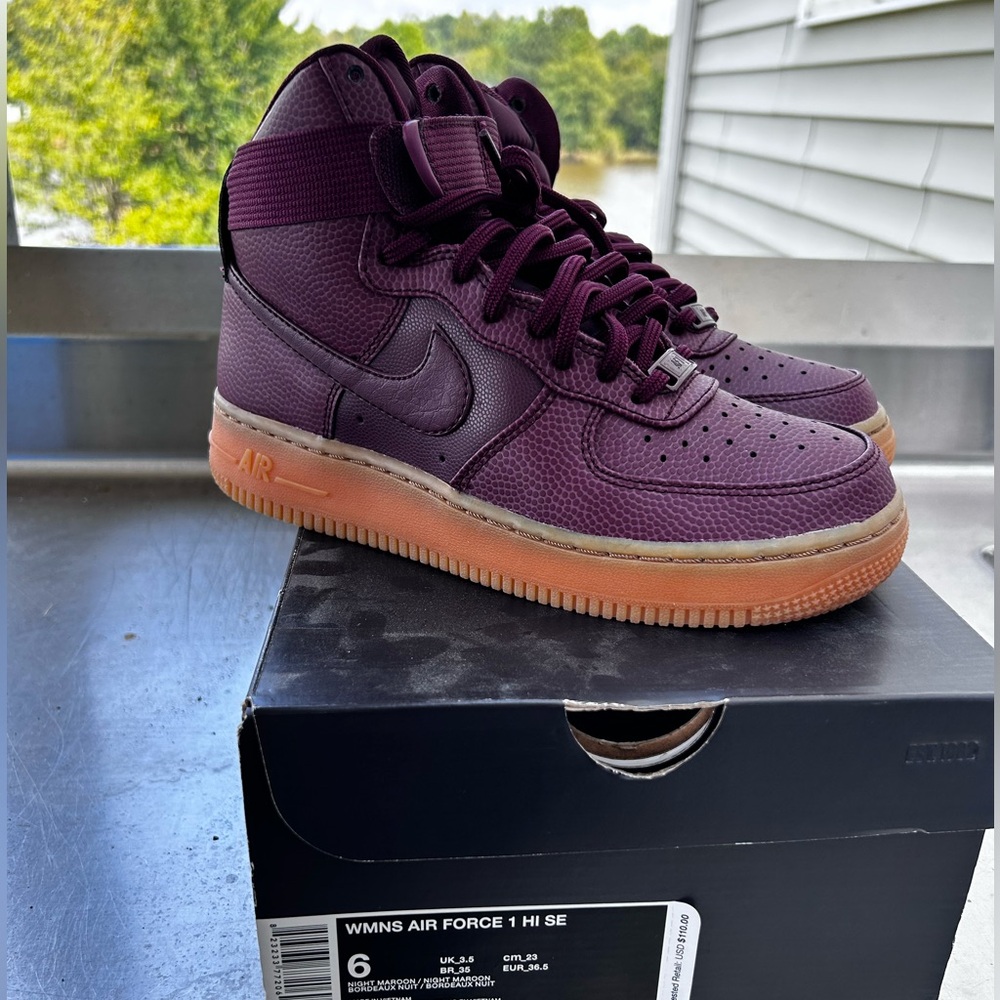 Nike Air Force 1 High SE Plum Sneakers